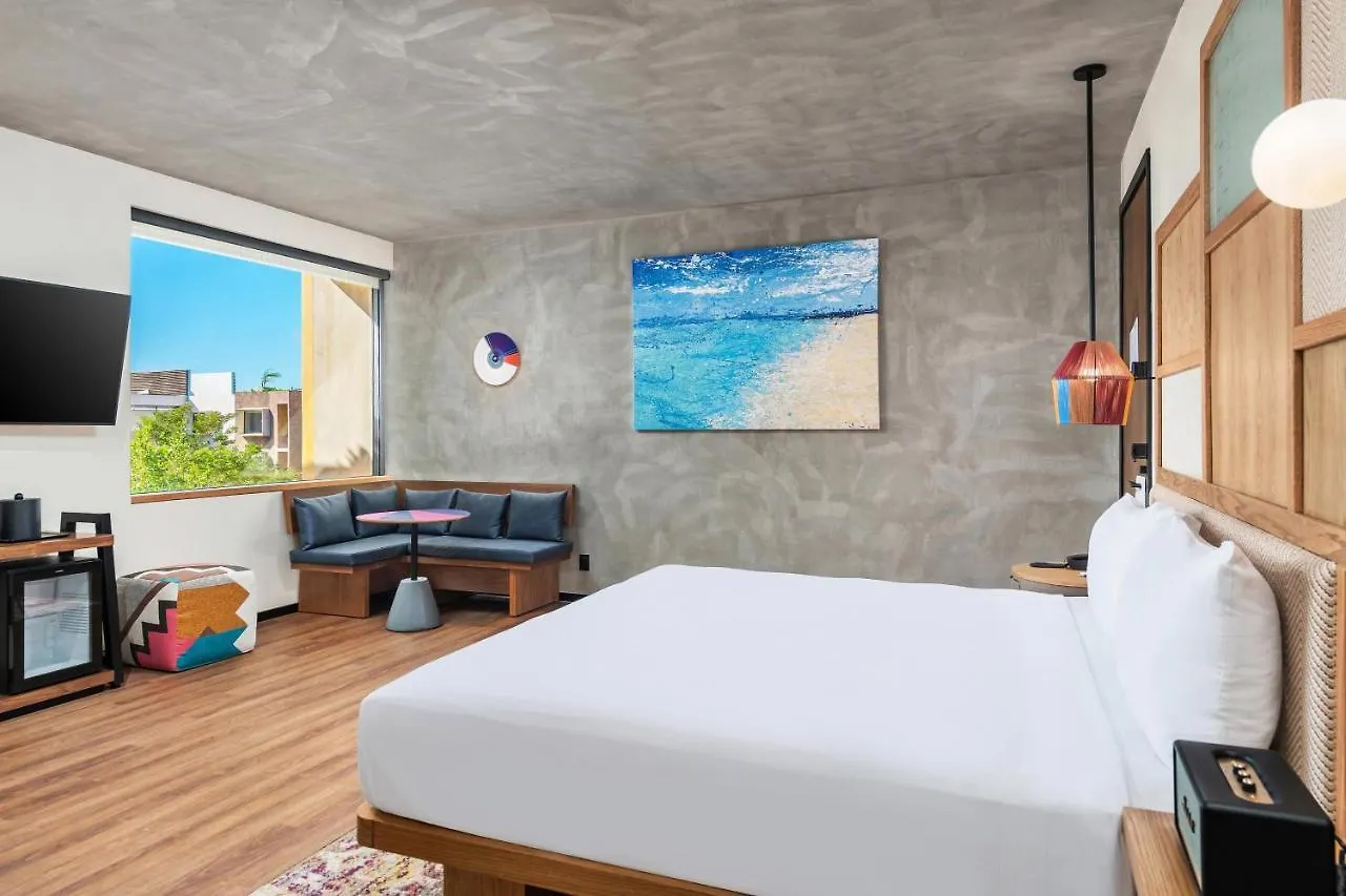 Hotel Aloft Tulum 4*,