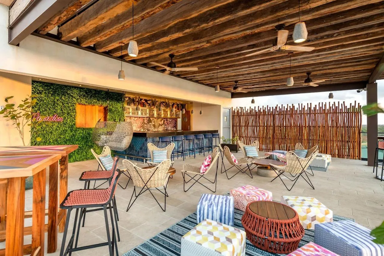Hotel Aloft Tulum 4*,